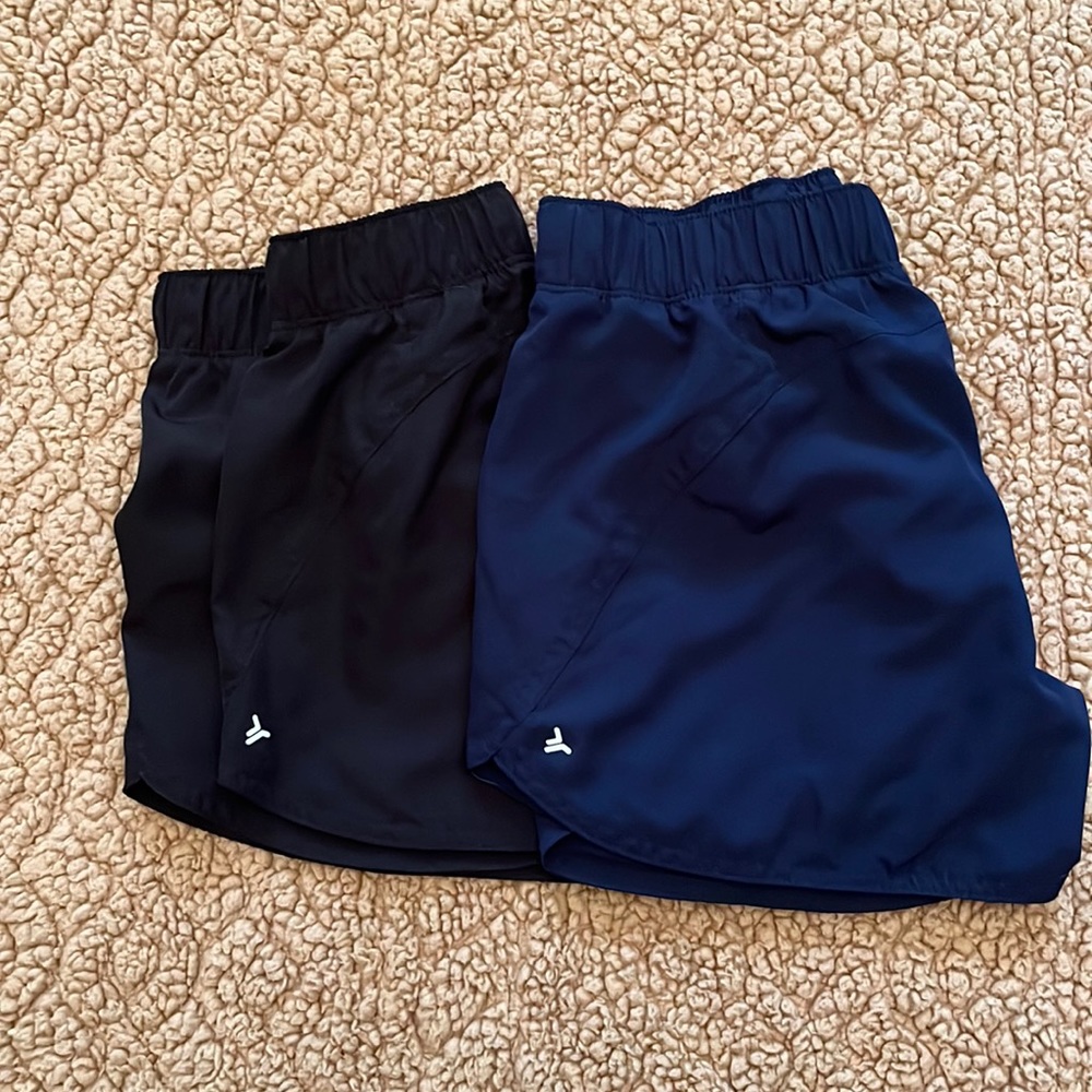 Old navy active shorts lined